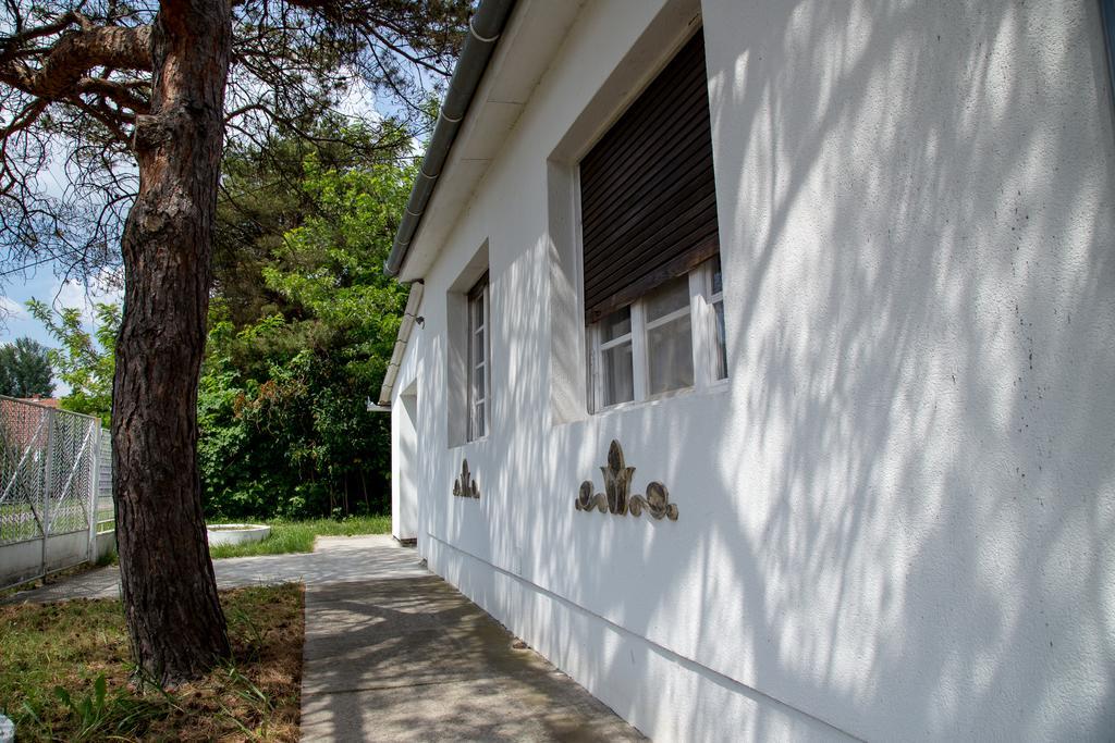 Casa Bella & Nova Hotel Palić Exterior foto